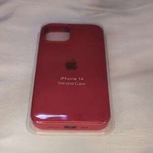 Apple iPhone 14 Silicone Case - Red
